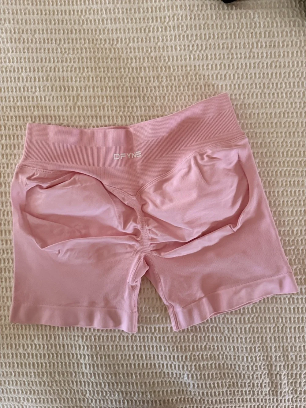 Pair of DFYNE Impact Shorts - Black and Light Pink - Picture 5 of 7